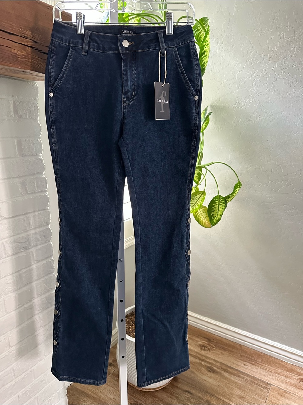Classic Dark Blue High-Rise Women’s Jeans with Side Button Detail - Picture 9 of 11